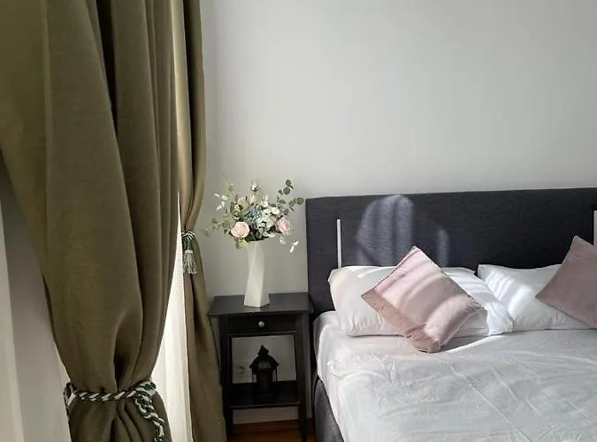 Apartmán 2 *